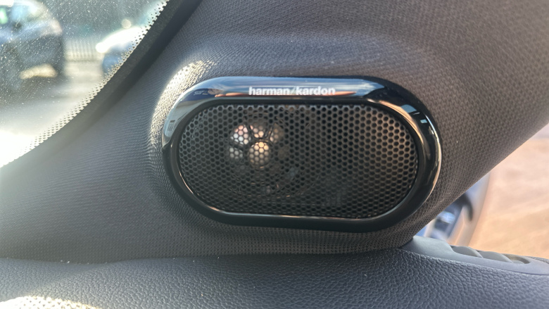 MINI Hatchback 135kW Cooper S Level 3 33kWh 3dr Auto Electric Hatchback